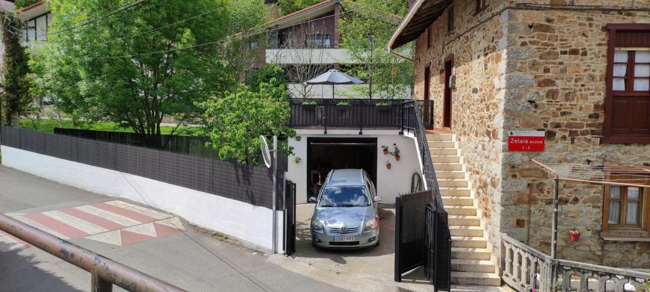 Alojamiento Rural, Jardin, A 25 Minutos De Bilbao, Parking Gratuito Arantzazu Eksteriør bilde
